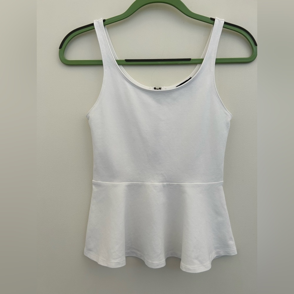 Express Brand- White Fitted Tank Top With Ruffled Bottom- Size: Small - EUC